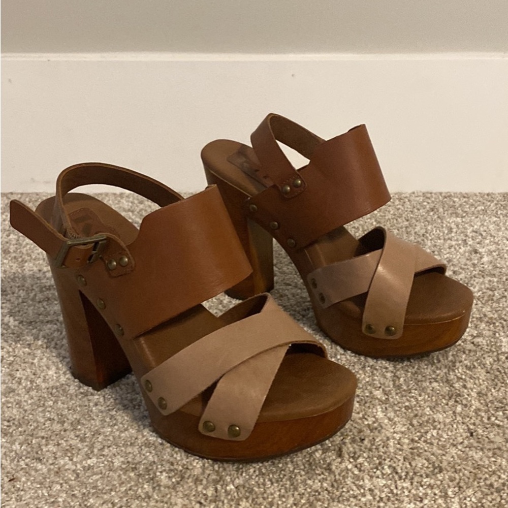 Korks brand heels